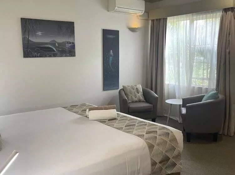 キングサイズベッドのデラックスルーム, Oasis Inn Ulladulla