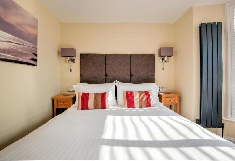 キングサイズベッドのスタンダードルーム, Potters Mooring