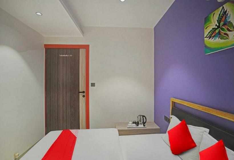 트리플 클래식 룸, The Hallmark By Wb Inn