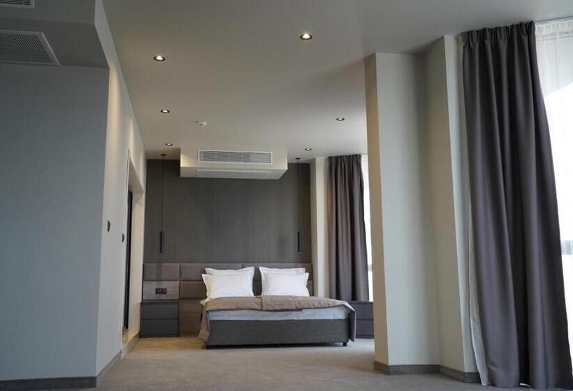 带1个卧室的公寓, хотел валор