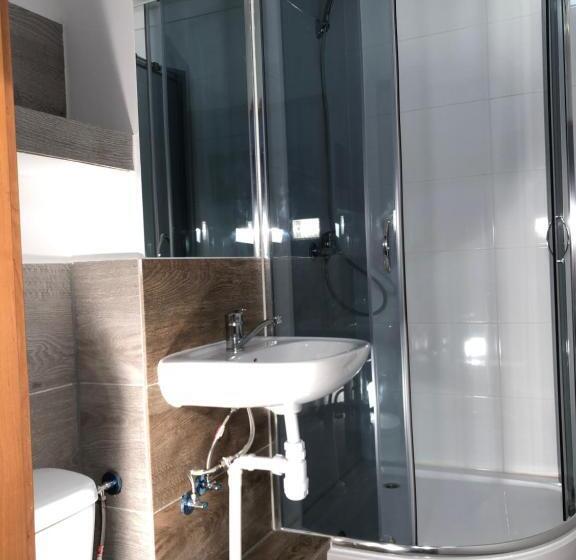 חדר סטנדרט לארבעה, Siechnice Noclegi