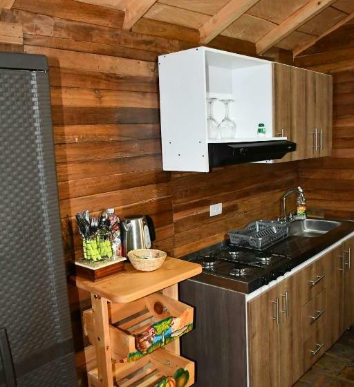 בונגלו סטנדרט עם נוף לגינה, Glamping Ancestros Ecoparque