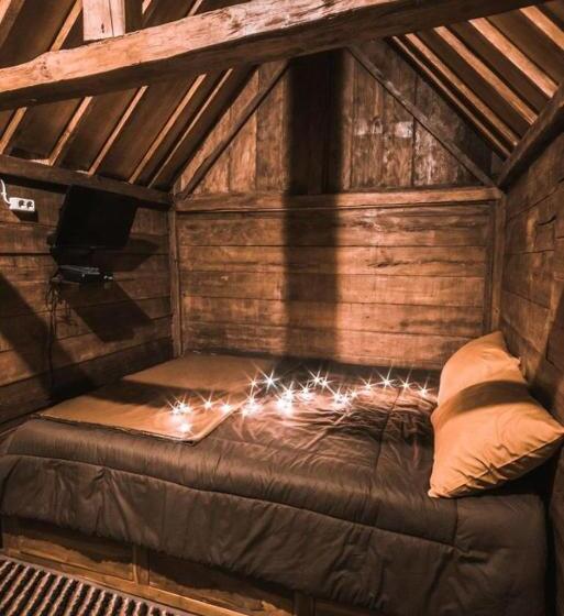 חדר סטנדרט, Singgasana Villa & Resto