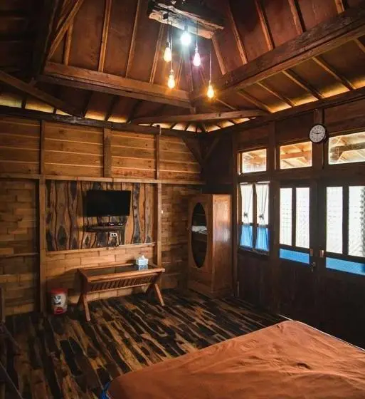 Quarto superior, Singgasana Villa & Resto