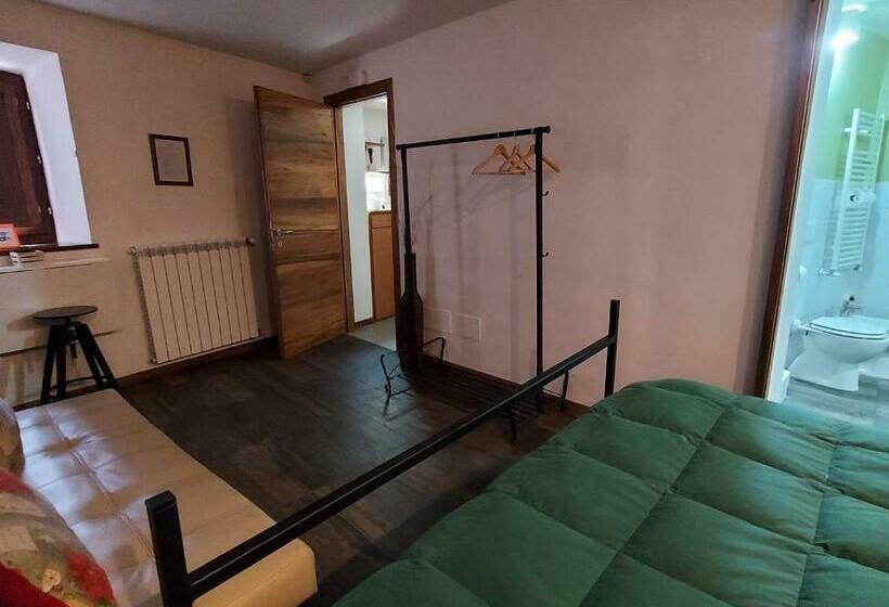 غرفة ديلوكس, Morry S Lodge Guest House