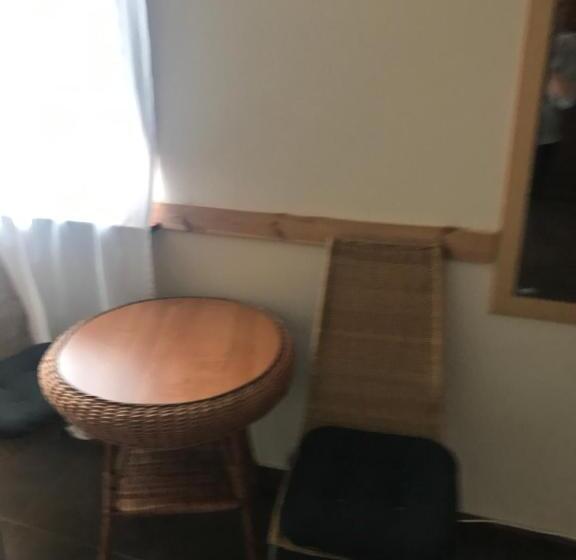 חדר משפחתי, Ranczo Sielanka