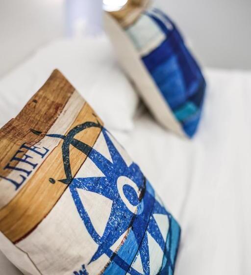 スタンダードルーム, B&b Family Martone