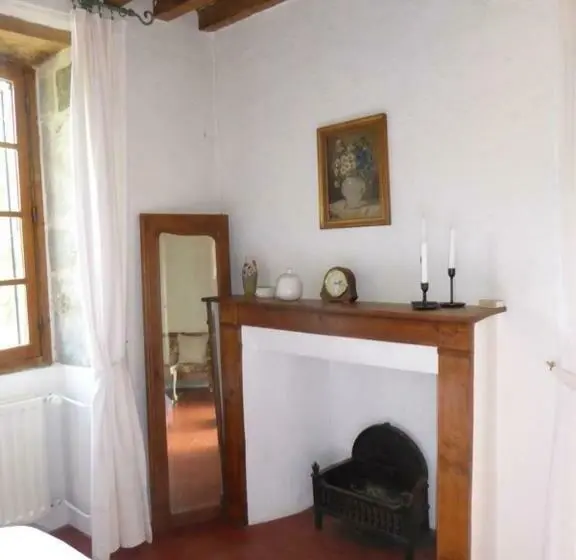 バルコニー付きスタンダードルーム, Chambres D Hotes à La Chandelle