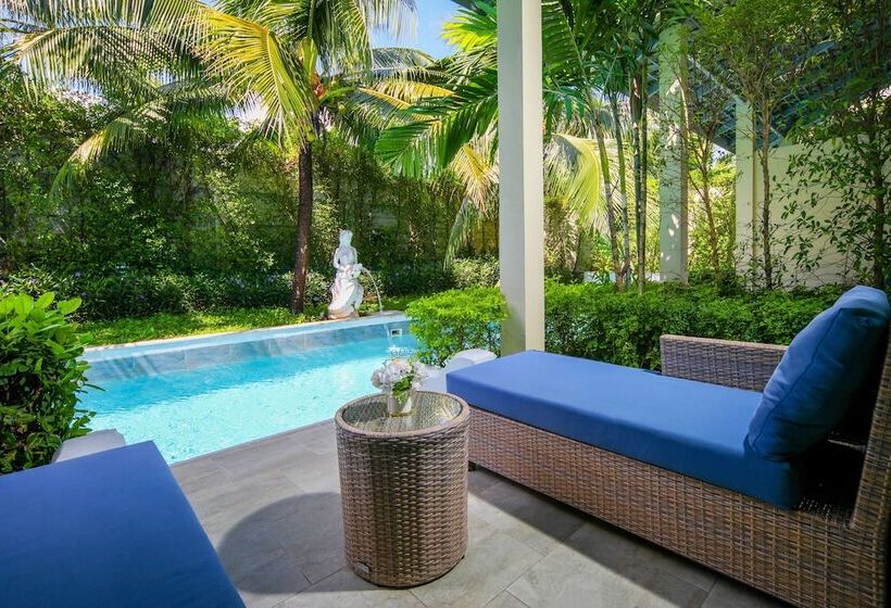 اتاق لوکس, Craft Resort & Villas, Phuket Town