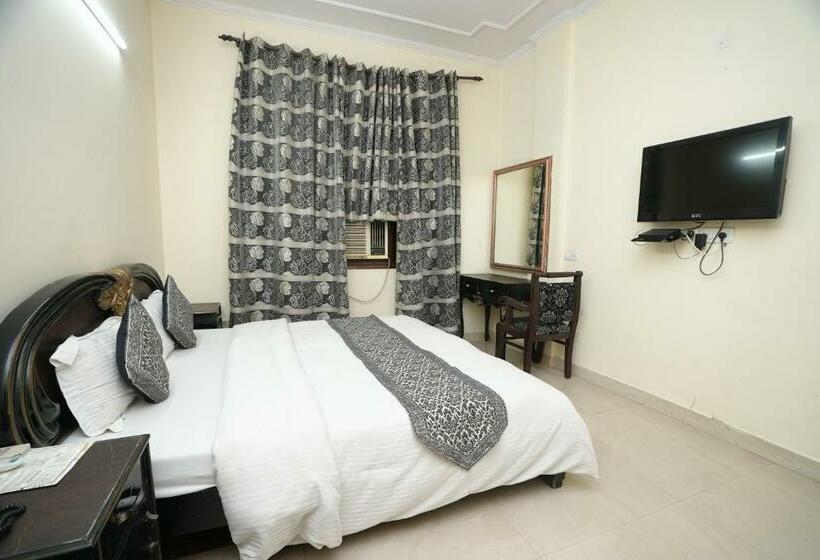 豪华房间, Silver Arc