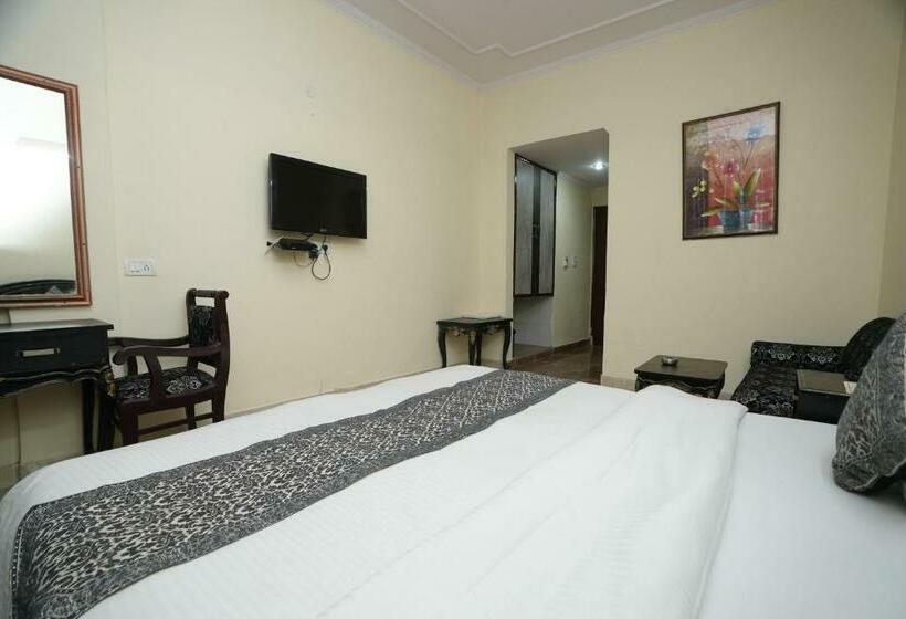 豪华房间, Silver Arc