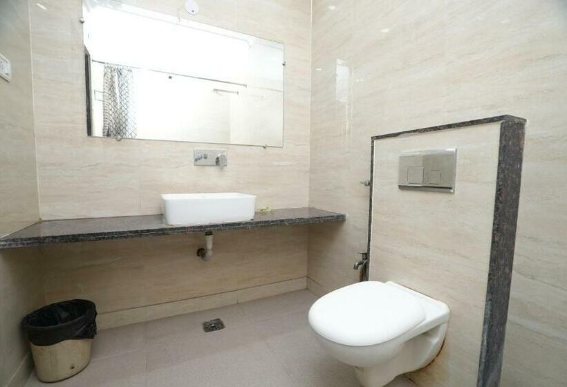 豪华房间, Silver Arc