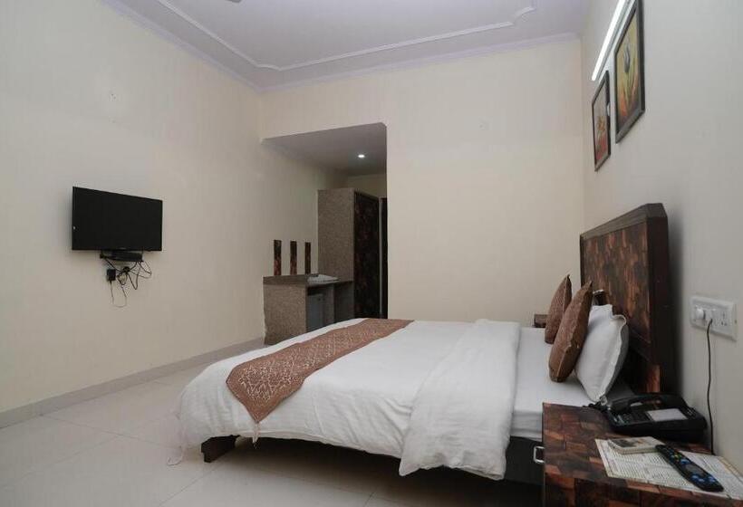 豪华房间, Silver Arc