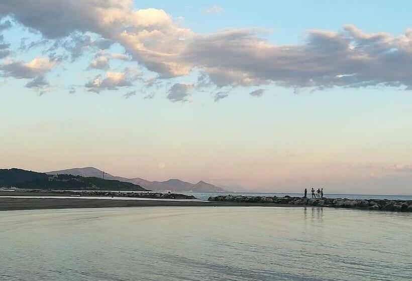 ２ベッドルームアパートメント, Appartamento A Pochi Passi Dal Mare