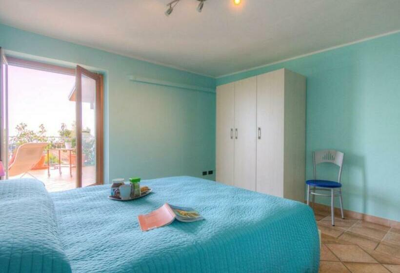 ２ベッドルームアパートメント, Appartamento A Pochi Passi Dal Mare