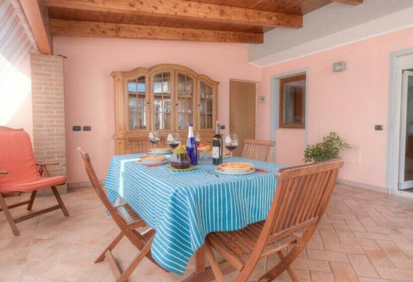 ２ベッドルームアパートメント, Appartamento A Pochi Passi Dal Mare