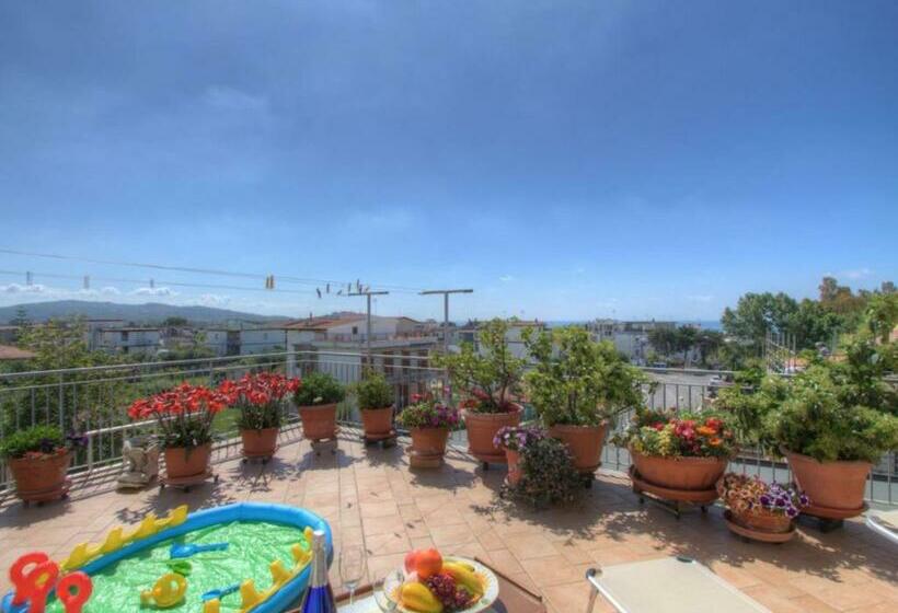 ２ベッドルームアパートメント, Appartamento A Pochi Passi Dal Mare