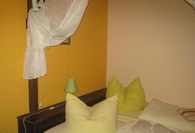 Habitació Basic, Die Bunte Kuh In Federow