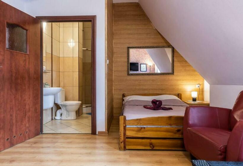 اتاق استاندارد سه نفره, Brzoza W Centrum Zakopanego