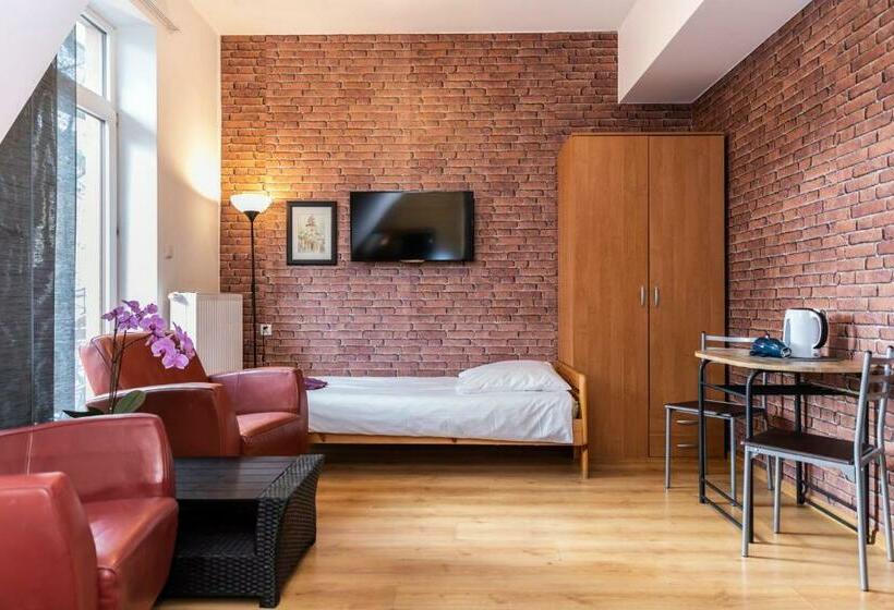 اتاق استاندارد سه نفره, Brzoza W Centrum Zakopanego