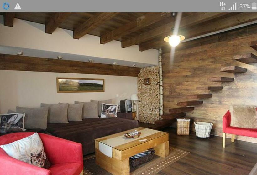 景色の見える一ベッドルームアパートメント, Forest Houses,форест хаусис