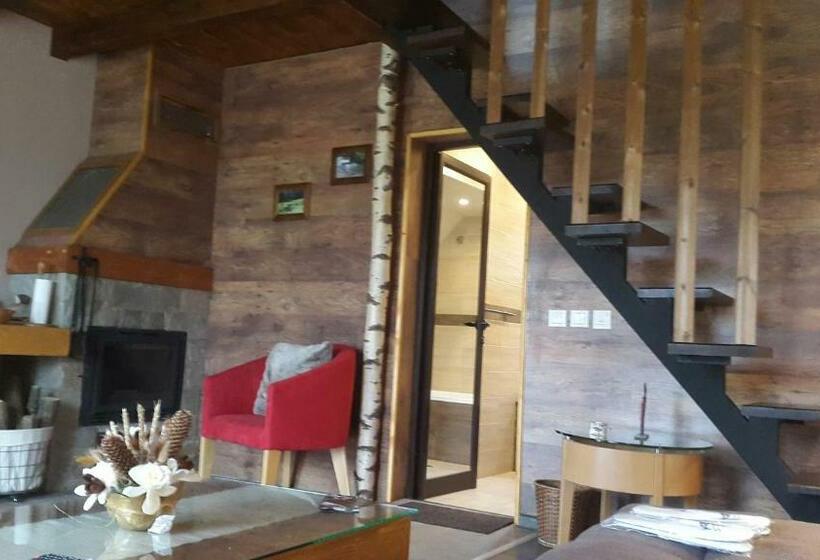 1ベッドルームアパートメント, Forest Houses,форест хаусис