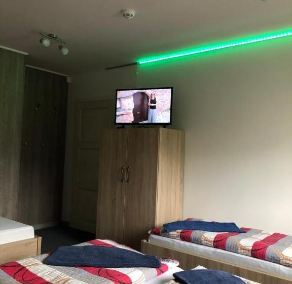 １ベッドルームアパートメント, Privát Miško