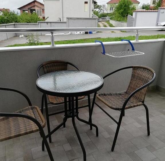 استودیو استاندارد با بالکن, Apartmani Nana Sokobanja