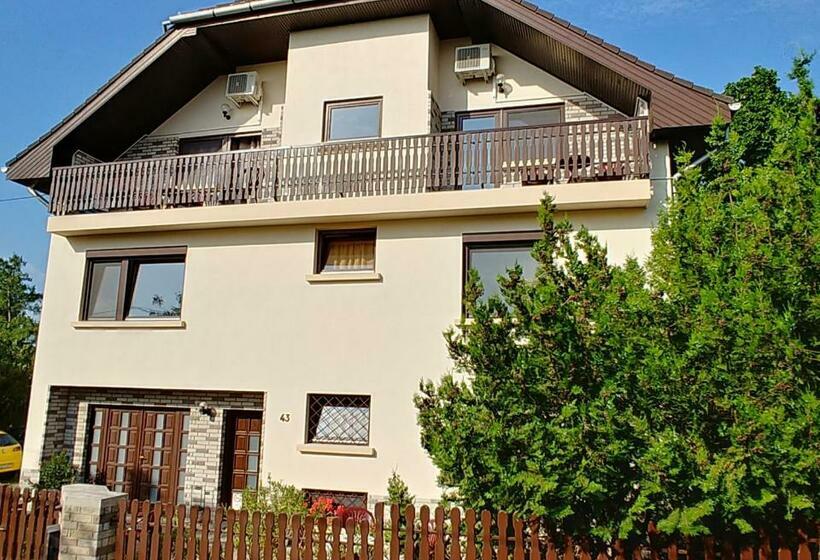 バルコニー付きスタンダードルーム, Balaton Panzió Füred