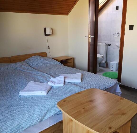 ファミリールーム, Balaton Panzió Füred