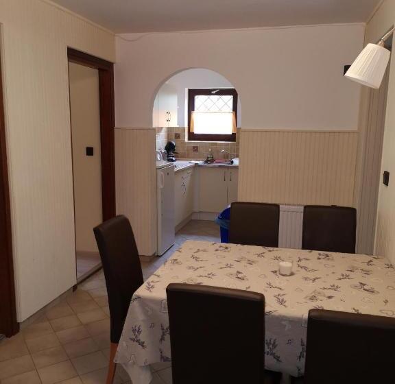 スタンダードルーム, Balaton Panzió Füred