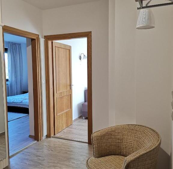 スイート（家族用）, Balaton Panzió Füred