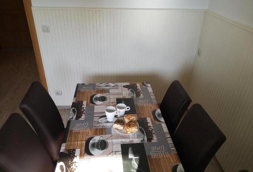 スイート（家族用）, Balaton Panzió Füred