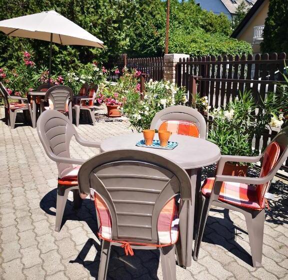 ３ベッドルームアパートメント, Balaton Panzió Füred