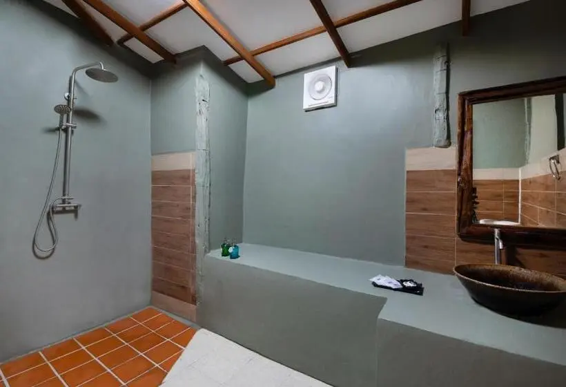 Suite with Pool, Captain Hook Resort @koh Kood