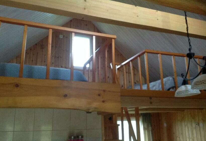 1 Sovrums Stuga, Dobilas Ir Jura