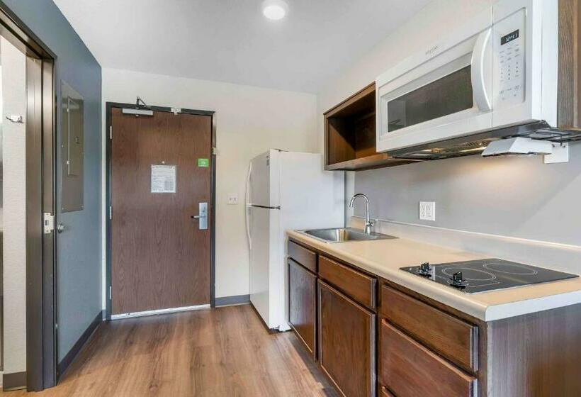 Standard Szoba, Extended Stay America Suites  Portland  East