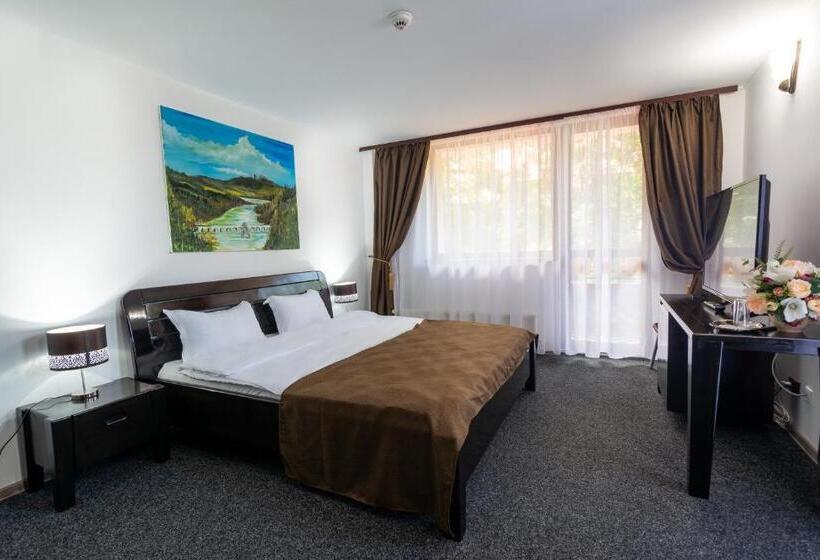 آپارتمان لوکس 1 خوابه, Pensiunea Admiraz