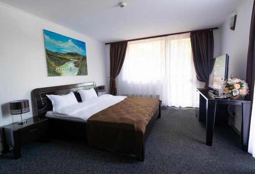 آپارتمان لوکس 1 خوابه, Pensiunea Admiraz