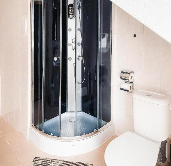 اتاق استاندارد, Pod Zámkem