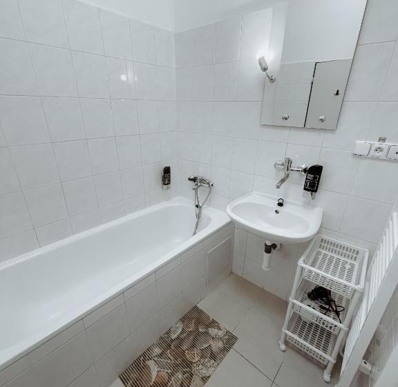 سوییت, Pod Zámkem