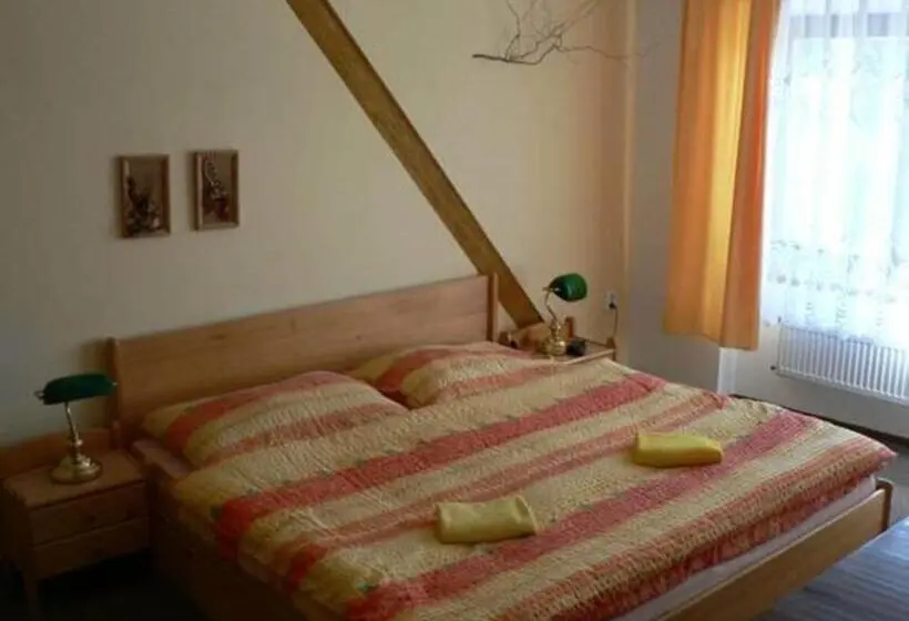 Sviitti, Penzion Oliver