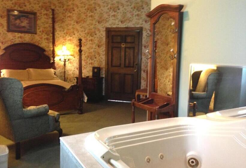 غرفة قياسية مزوَّدة بجاكوزي, Afton House Inn