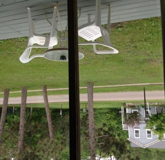 غرفة قياسية مزوَّدة بجاكوزي, Afton House Inn