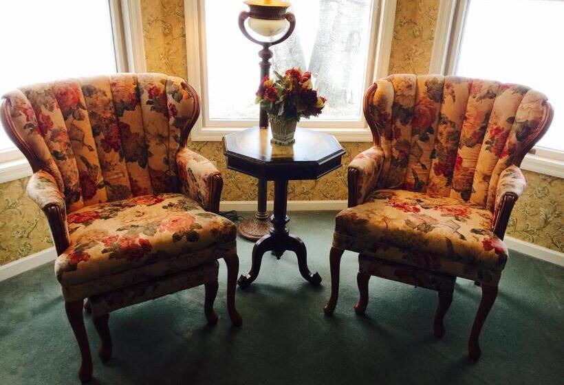 جناح ديلوكس, Afton House Inn