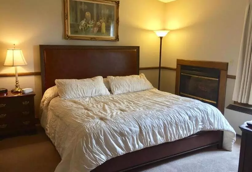 キングサイズベッドのデラックススイート, Afton House Inn