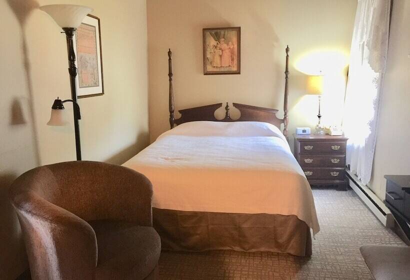 جناح ديلوكس, Afton House Inn