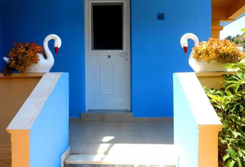 استودیوی سوپریور, Papafotis Apartments & Suites