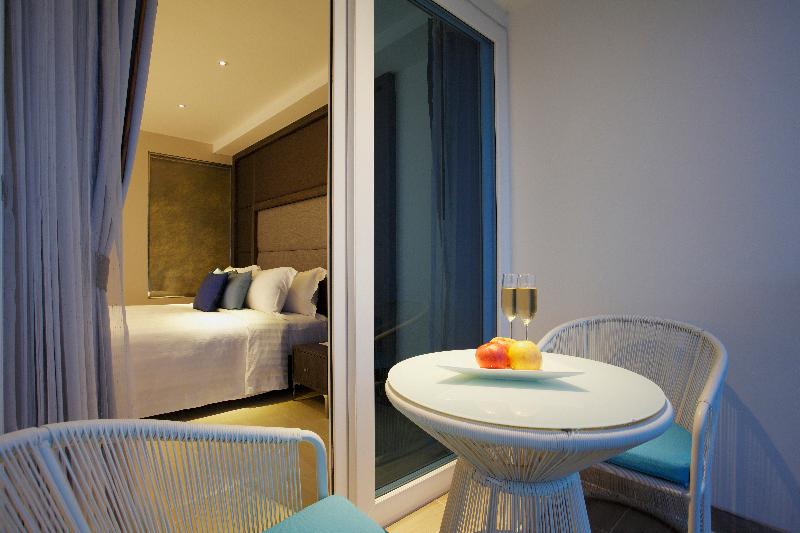 디럭스 룸, Shilat Avenue Pattaya