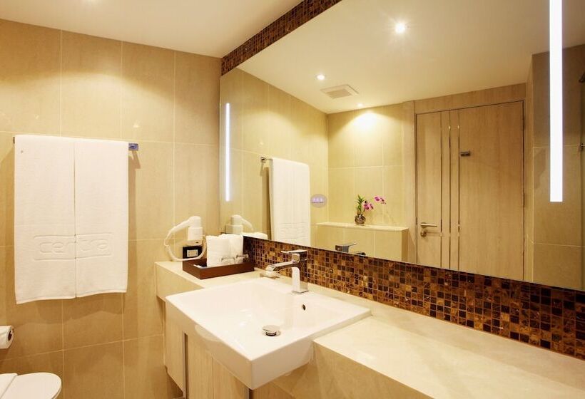 프리미엄 룸, Shilat Avenue Pattaya